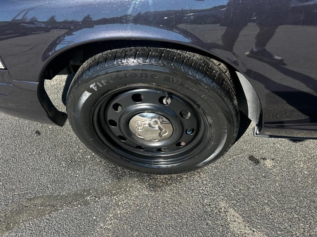 ford crown victoria 2009 2FAHP71V09X140927 image ford crown victoria 2009 2FAHP71V09X140927 image
